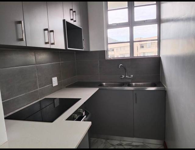 2 BEDROOM PROPERTY TO RENT IN CAPE TOWN CITY CENTRE